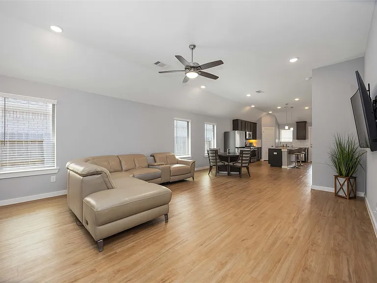 21642 Coral Mist Dr — Photo 7