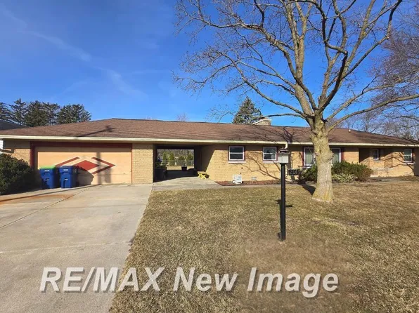 2145 Ethel St, Saginaw, MI 48603