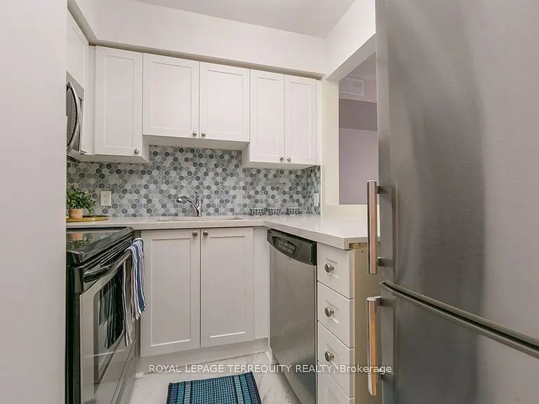 11 Crawford St #A — Photo 8