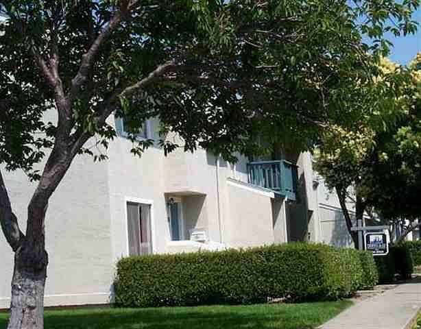 1st image of 4202 Comet Cir Unit 4202