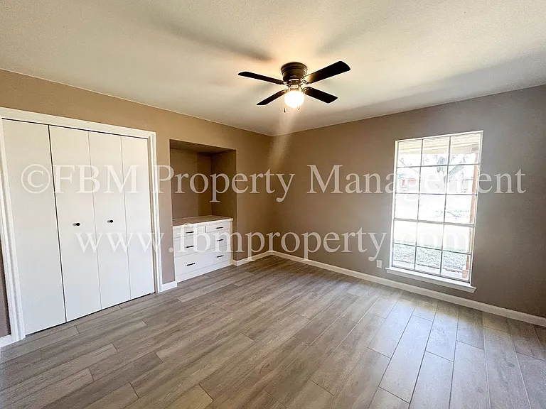 1005 Sunset Dr — Photo 18
