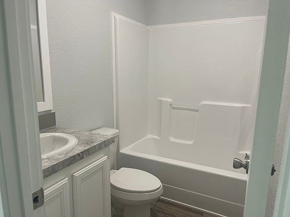 2nd bathroom