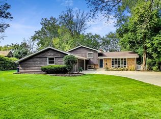 1010 South Rd, Lisle, IL 60532