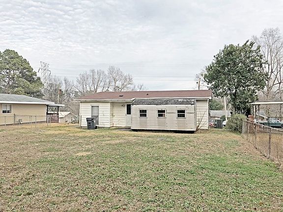 2nd image of 2803 1st Ave