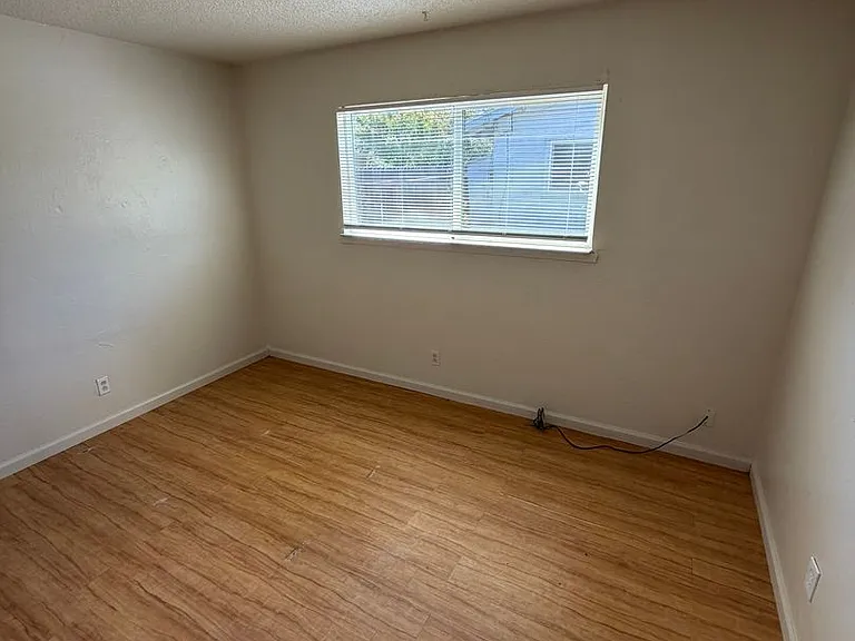 1876 Hammonton Smartsville Rd — Photo 25