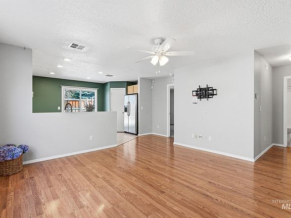 5th image of 9572 W Weir Hollis Dr