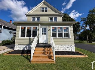 14037 Granger Rd, Maple Heights, OH 44137