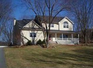 19 Powderhorn Rd, Patterson, NY 12563