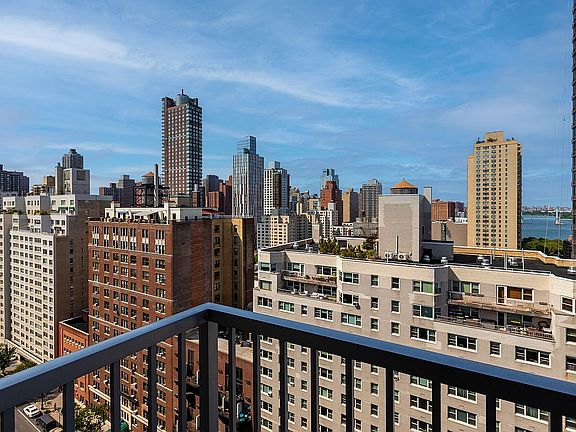 3rd image of 444 E 86th St APT 20H