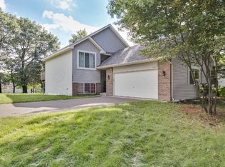 1850 125th Ave NE, Blaine, MN 55449