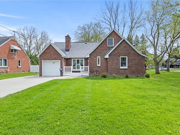 647 Center Rd, Buffalo, NY 14224
