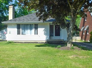 2060 E 224th St, Euclid, OH 44117