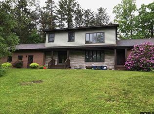 40 S Helderberg Pkwy, Slingerlands, NY 12159