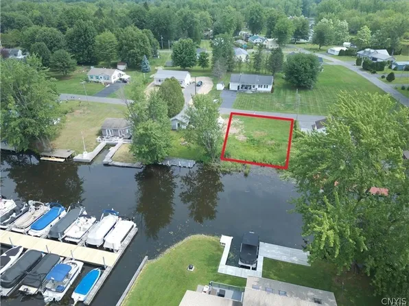 1006 Woodland Dr, Blossvale, NY 13308