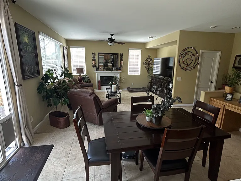 27753 Elderberry St — Photo 8