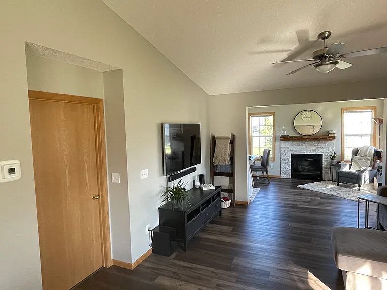 7248 Kahler Cir NE #MAIN — Photo 10