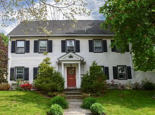 22 Laurel Pl, New Rochelle, NY 10801