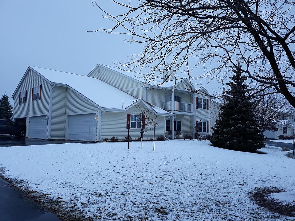 1st image of 680 Wood River Ct APT 4