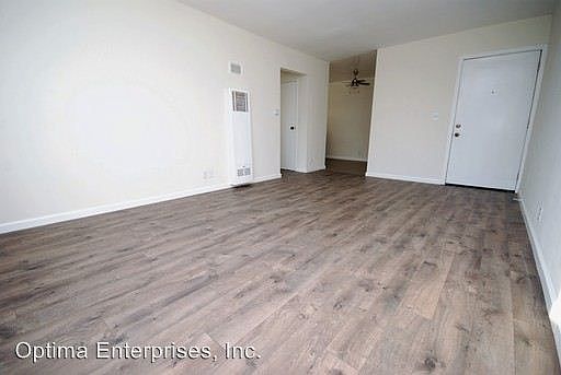 2nd image of 1001 N Curson Ave