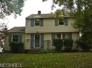2737 Owaisa Rd, Cuyahoga Falls, OH 44221