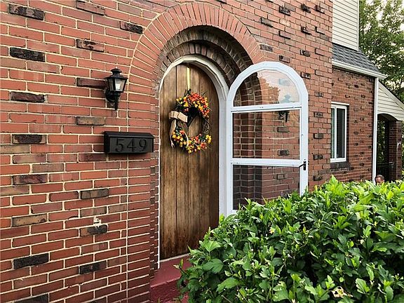 2nd image of 549 Charles Ave