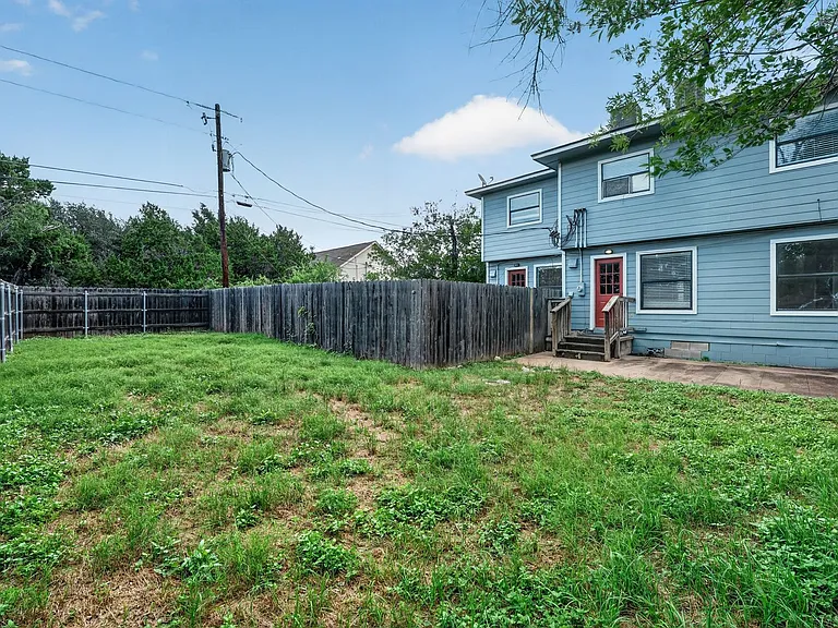 20600 Bonanza St #3 — Photo 19