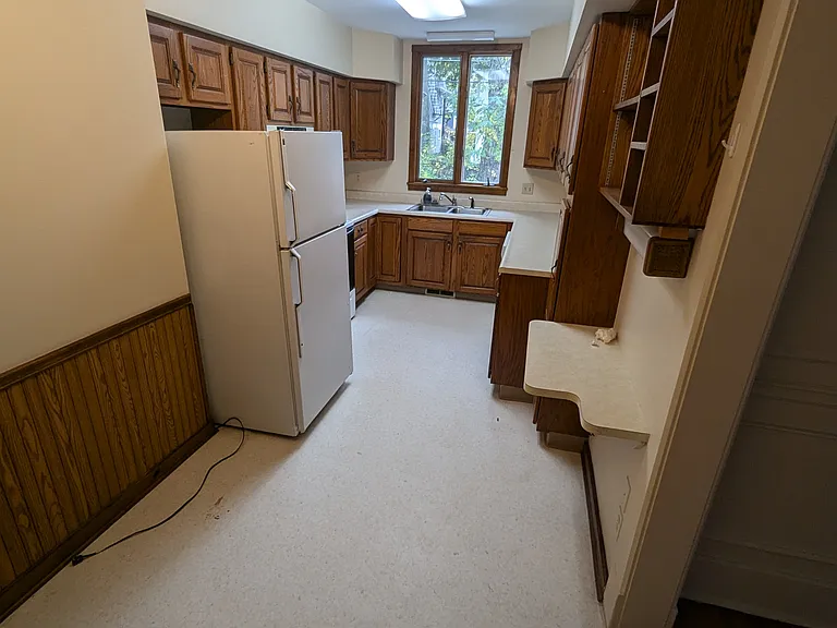 8 Buckingham St #1 — Photo 11