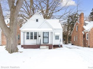 18450 Kentfield St, Detroit, MI 48219