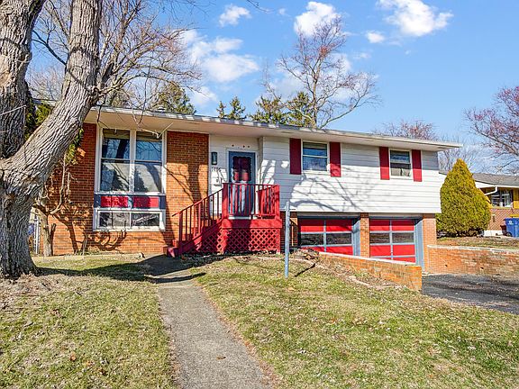 2nd image of 1476 Urban Dr