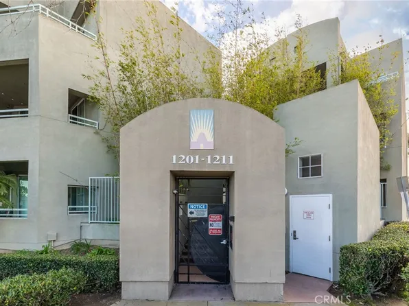1211 Cabrillo Ave Unit 202, Torrance, CA 90501