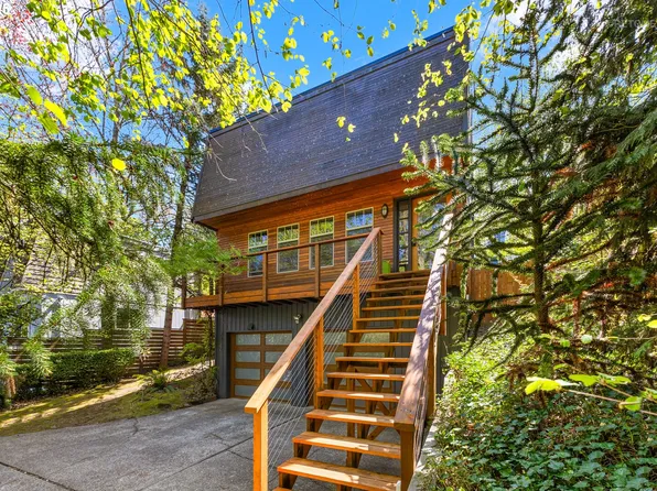 2832 SW Bertha Blvd, Portland, OR 97239