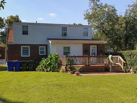 2nd image of 722 Dudley Ave #B