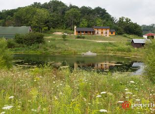 588 W Schapville Rd, Scales Mound, IL 61075