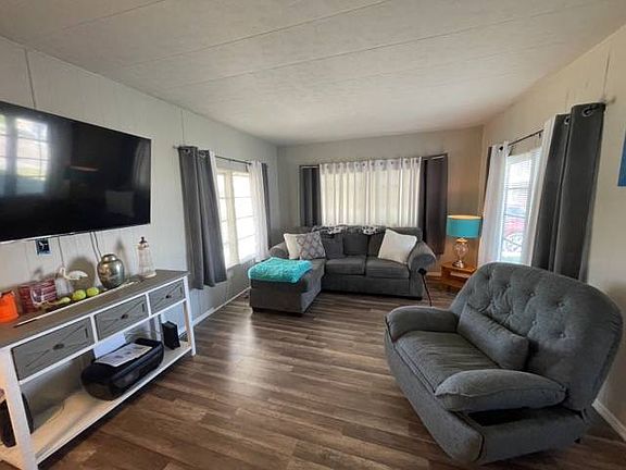 4th image of 6413 Hawaiian Dr