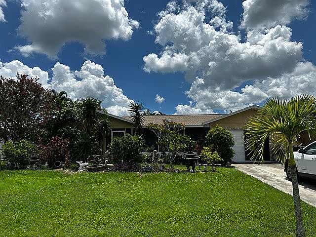 2nd image of 776 SE Albatross Ave