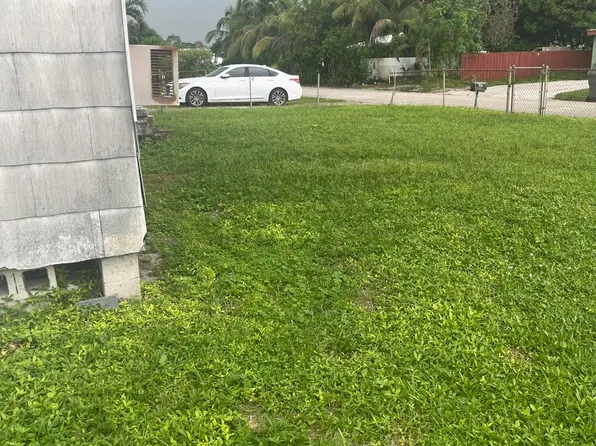 4374 Forest Road, West Palm Beach, FL 33406