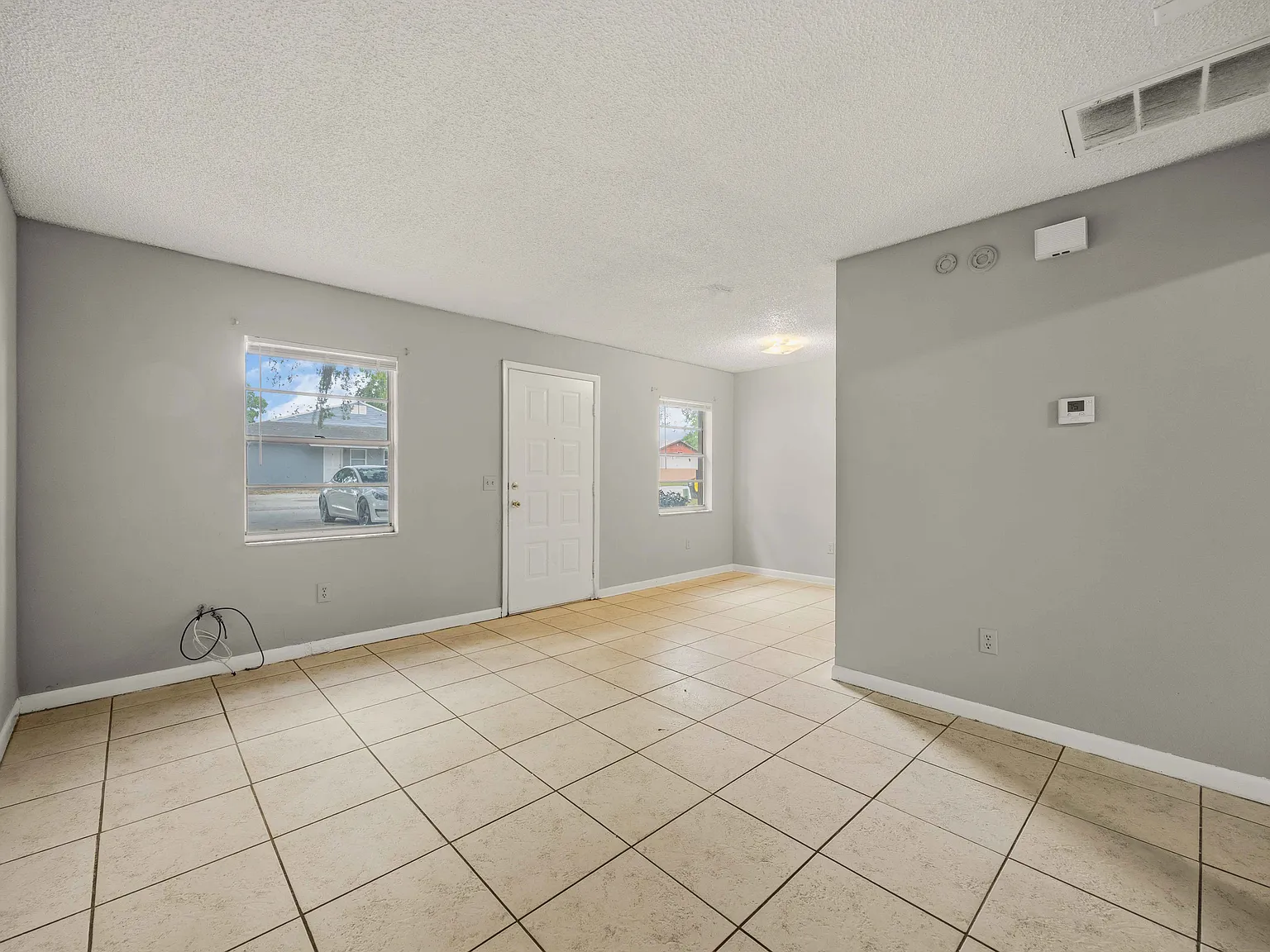 1 bed, 675 sqft, $995 — Photo 2