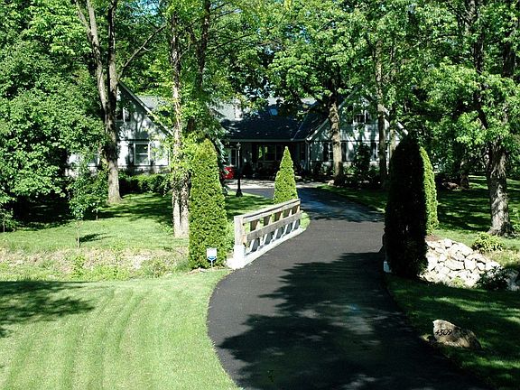 long winding Driveway