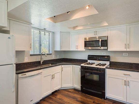 2nd image of 6389 S Fairwind Dr