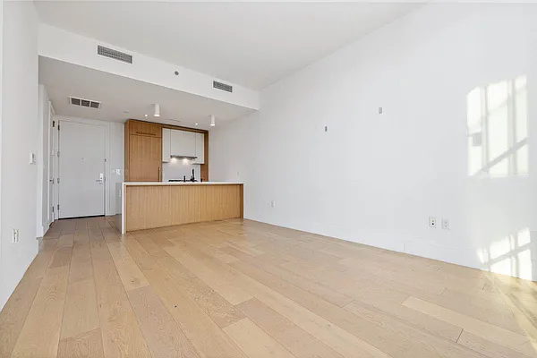 Rented by Jade Stone Real Estate Consulting | media 15