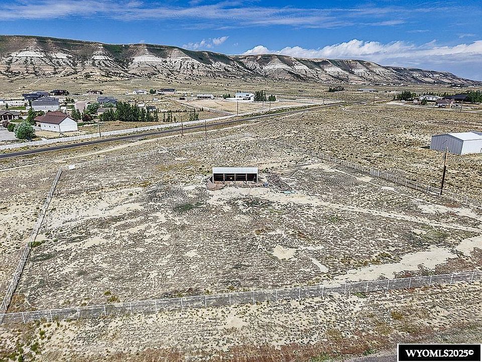 1st image of Yellowstone Rd