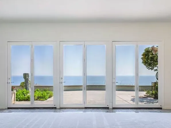 18244 Coastline Dr, Malibu, CA 90265