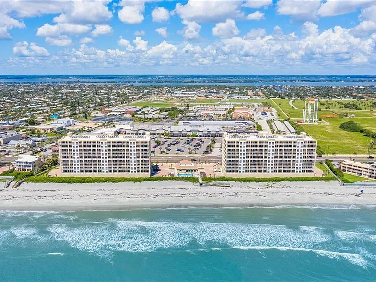 1025 Highway A1A #406 — Photo 4