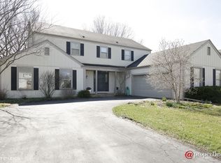 56 Dunham Pl, St Charles, IL 60174