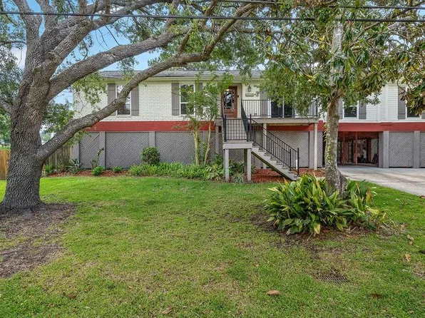 3026 S Palm Dr, Slidell, LA 70458