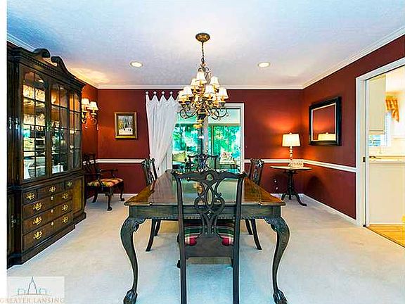 3rd image of 1302 E Tavistock Pl