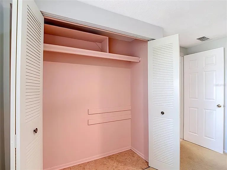 7916 Woodgrove Cir — Photo 28