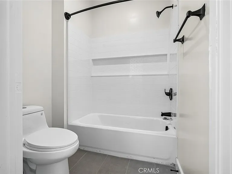 593 E 12th St #1 — Photo 22
