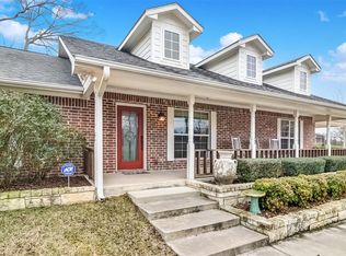 112 Honeysuckle Ln, Emory, TX 75440