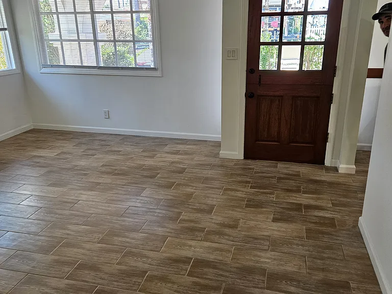 125 Avenida Mateo #A — Photo 12